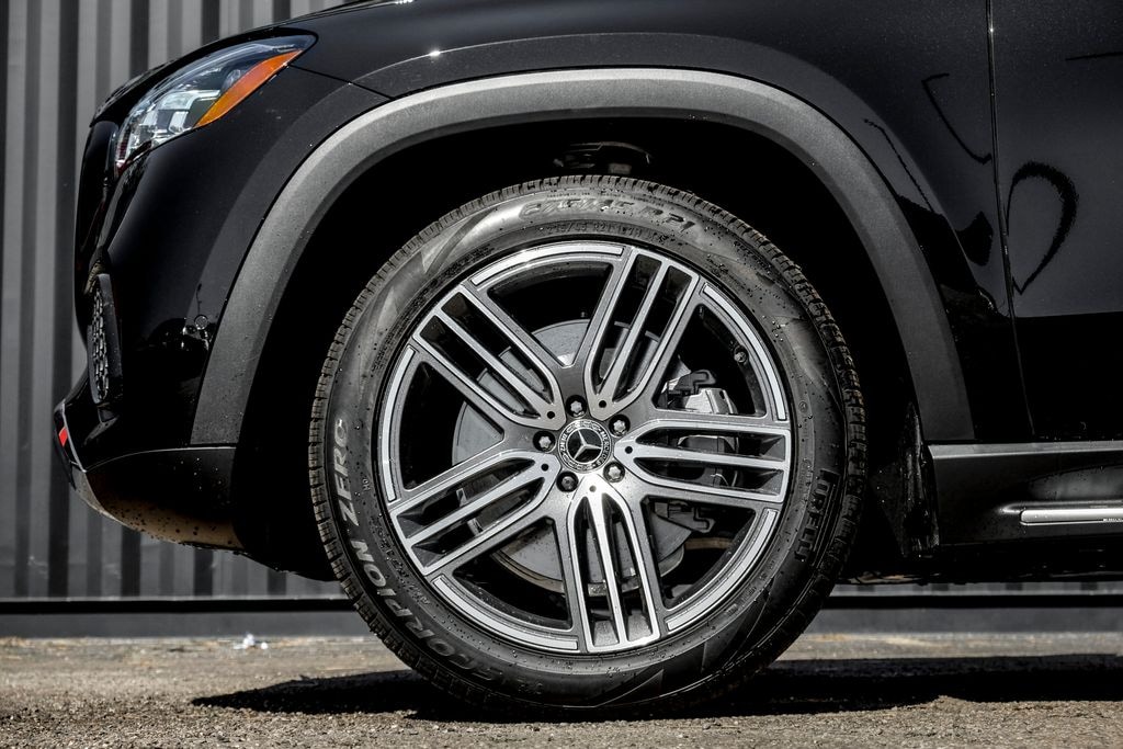 New 2026 Mercedes-Benz GLS 450 4MATIC SUV