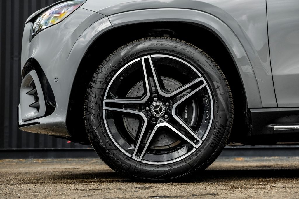 New 2026 Mercedes-Benz GLS 450 4MATIC SUV