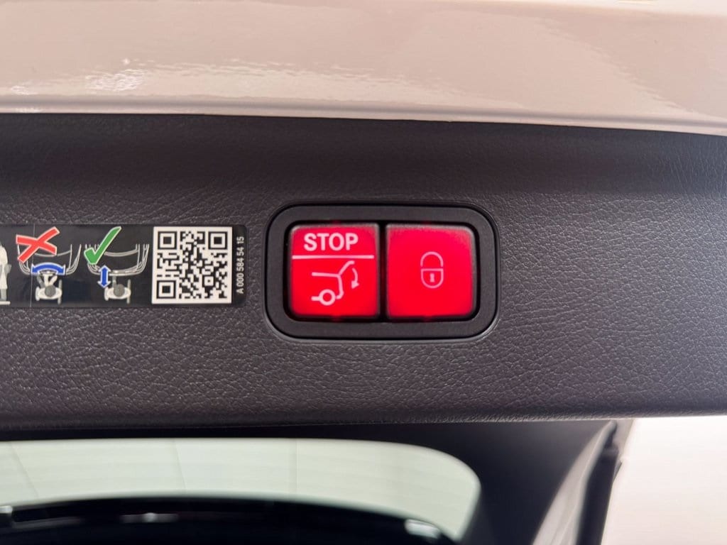 2024 MERCEDES-BENZ EQE-CLASS SUV - Image 31