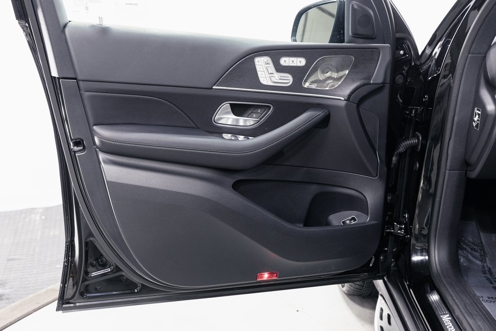 2026 MERCEDES-BENZ GLS-CLASS - Image 5