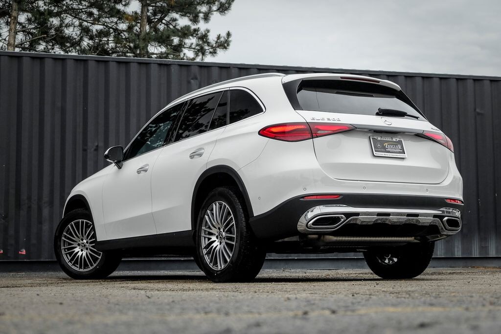 New 2026 Mercedes-Benz GLC 300 4MATIC SUV