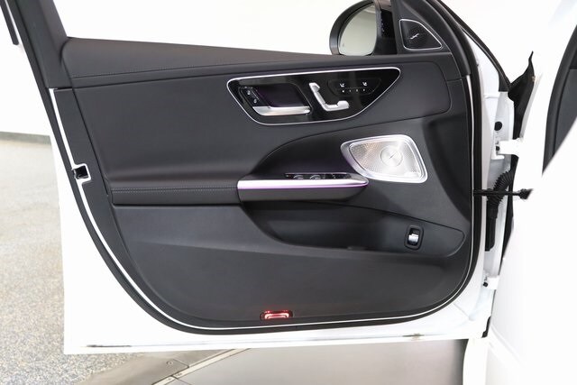 2025 MERCEDES-BENZ C-CLASS - Image 17