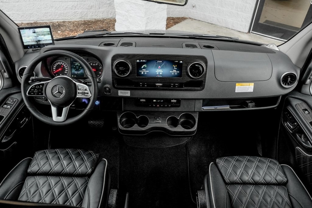 2024 MERCEDES-BENZ SPRINTER - Image 25