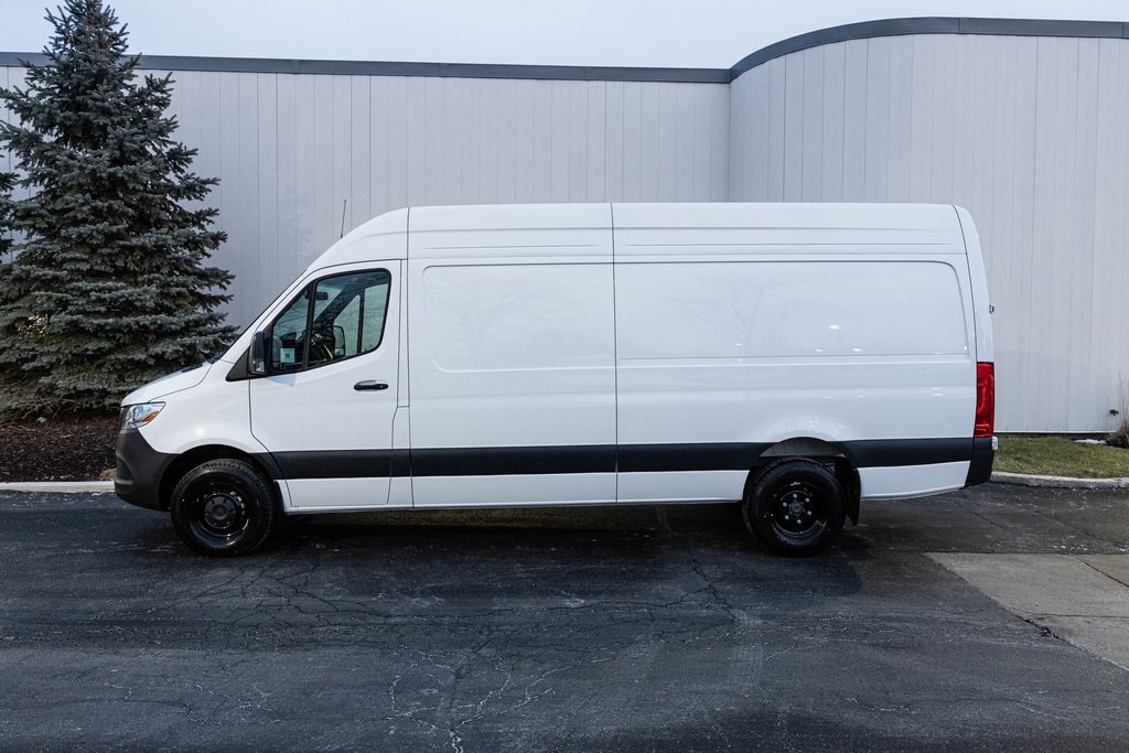 2025 MERCEDES-BENZ SPRINTER - Image 4