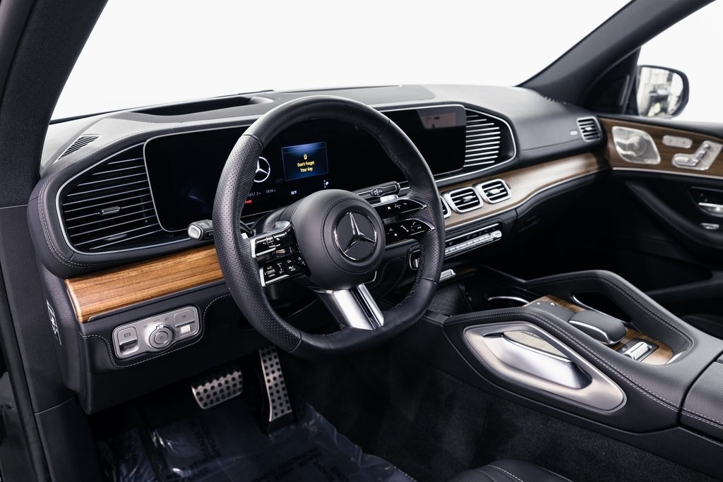 2026 MERCEDES-BENZ GLS-CLASS - Image 9