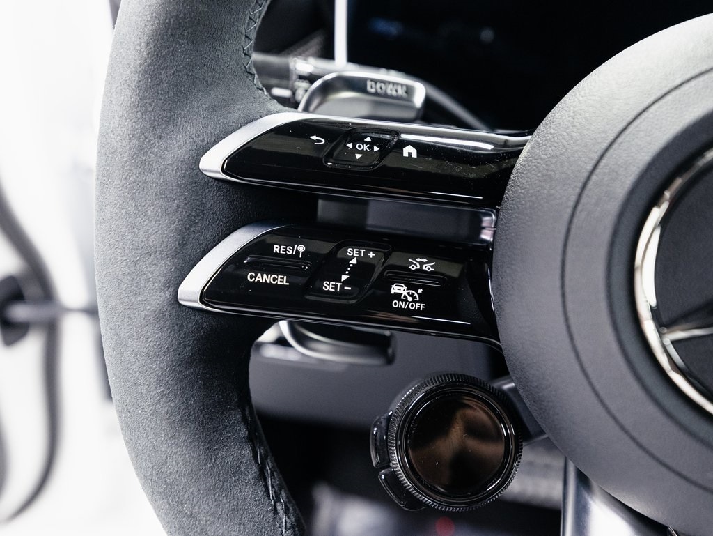 2025 MERCEDES-BENZ GLC-CLASS - Image 11