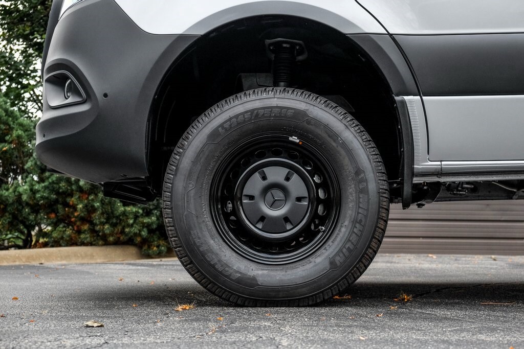 New 2025 Mercedes-Benz Sprinter 2500 High Roof 4-Cyl Diesel HO Van Cargo Van