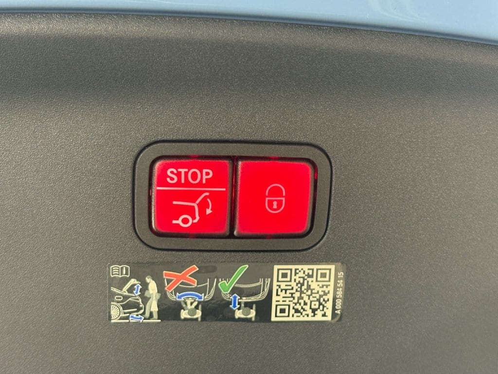 2024 MERCEDES-BENZ AMG GT - Image 32