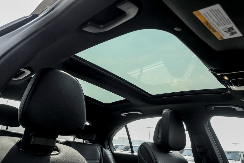 2025 MERCEDES-BENZ C-CLASS - Image 21