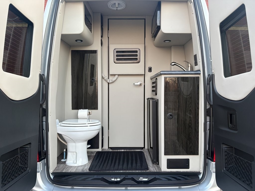 2024 MERCEDES-BENZ SPRINTER - Image 25