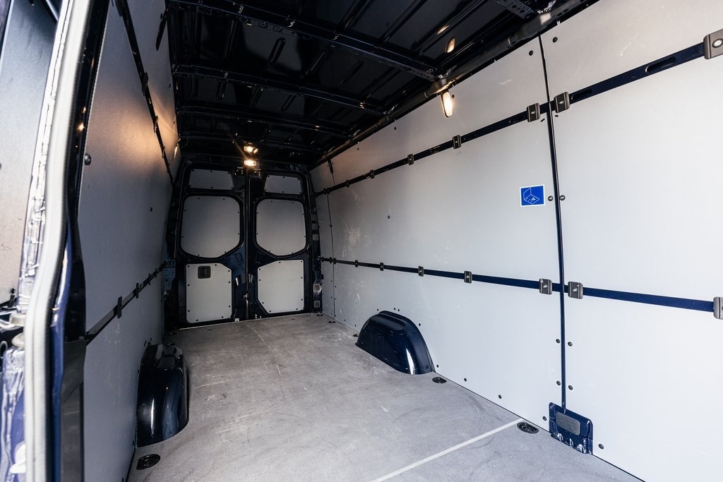 2025 MERCEDES-BENZ SPRINTER - Image 21