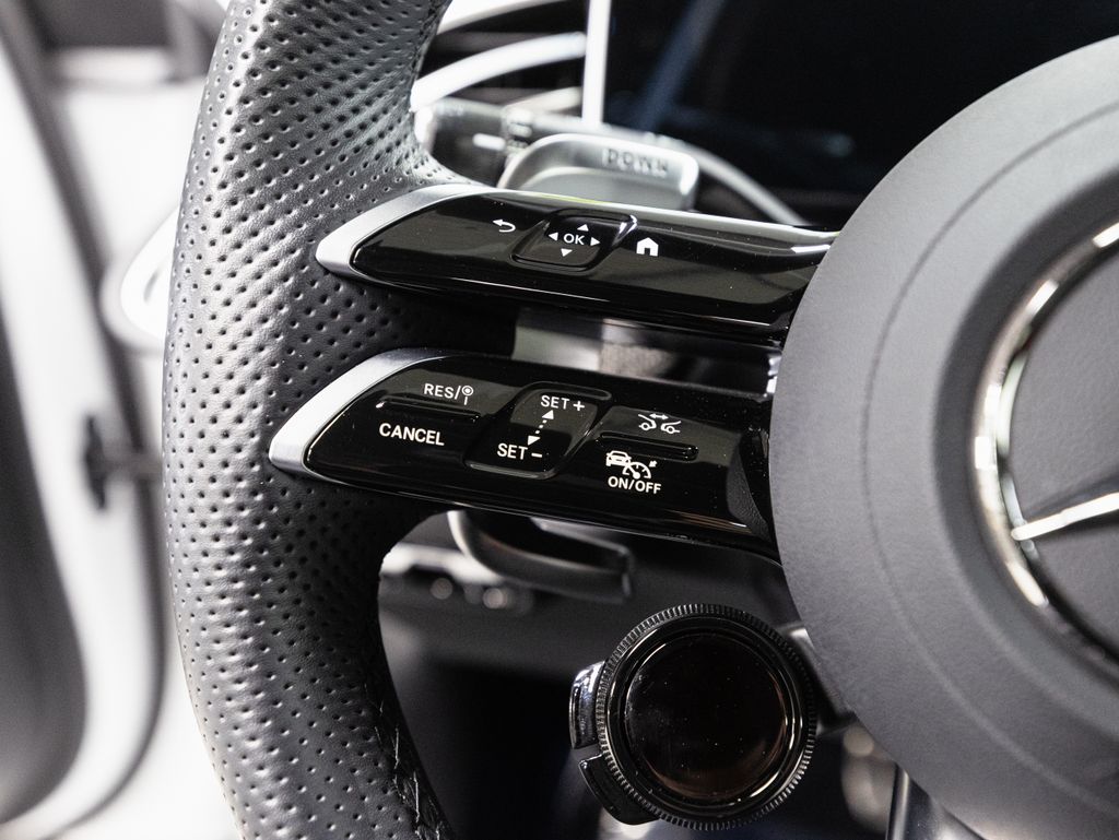 2025 MERCEDES-BENZ E-CLASS - Image 11