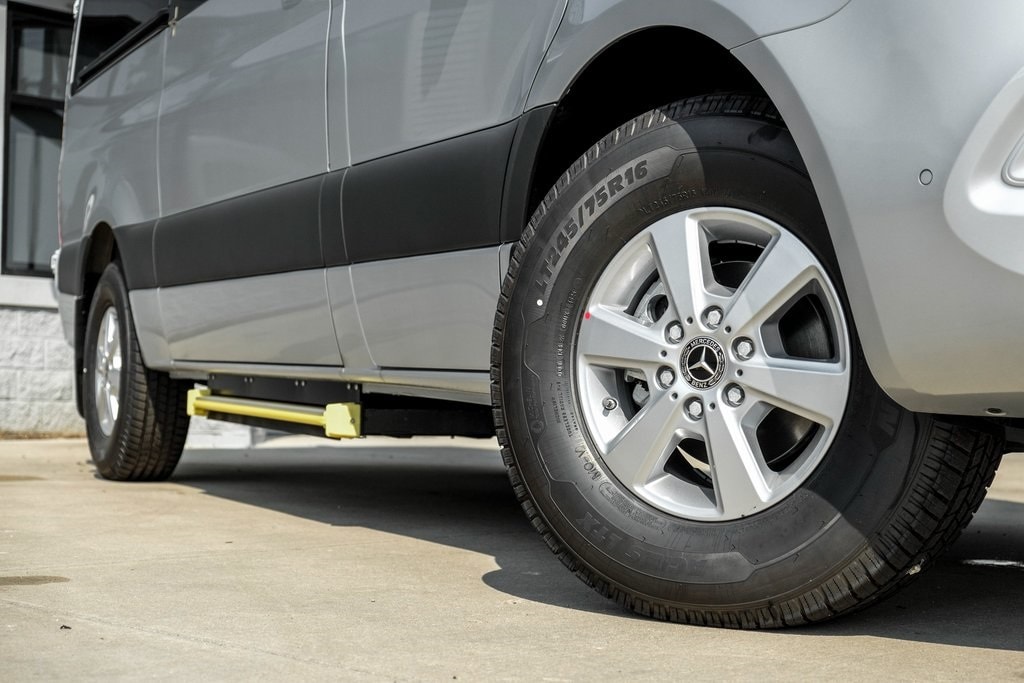 2025 MERCEDES-BENZ SPRINTER - Image 7