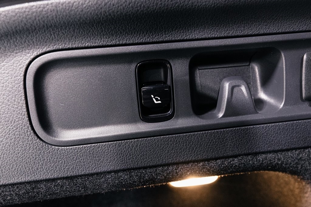 2026 MERCEDES-BENZ GLC-CLASS - Image 32