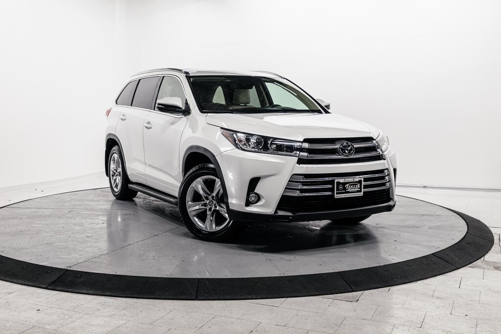 2018 TOYOTA HIGHLANDER - Image 1