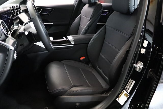 2025 MERCEDES-BENZ C-CLASS - Image 17