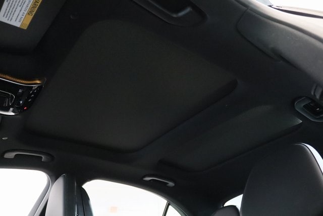 2025 MERCEDES-BENZ C-CLASS - Image 11