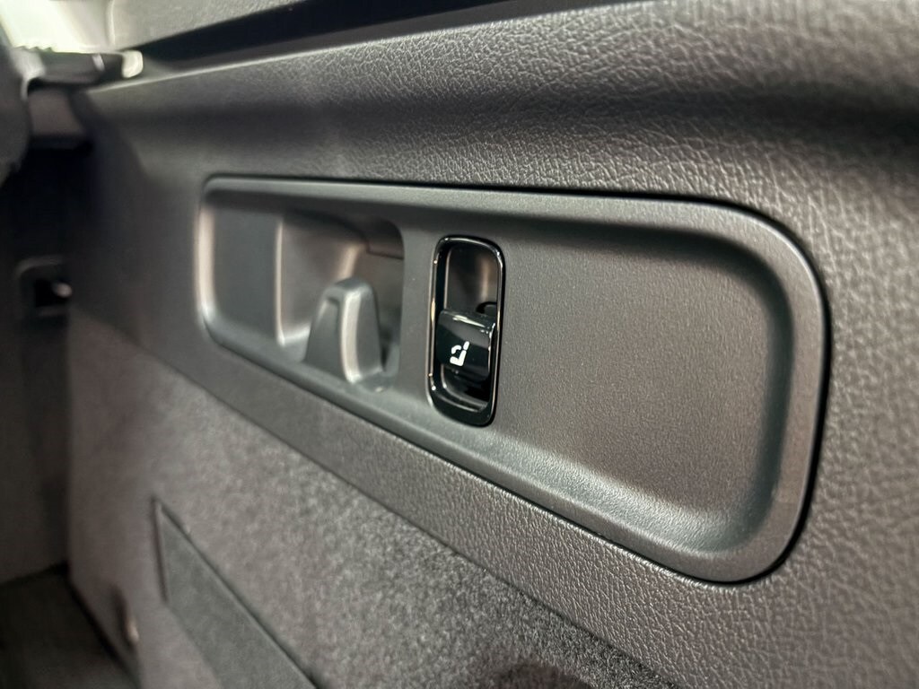 2025 MERCEDES-BENZ GLC-CLASS - Image 35