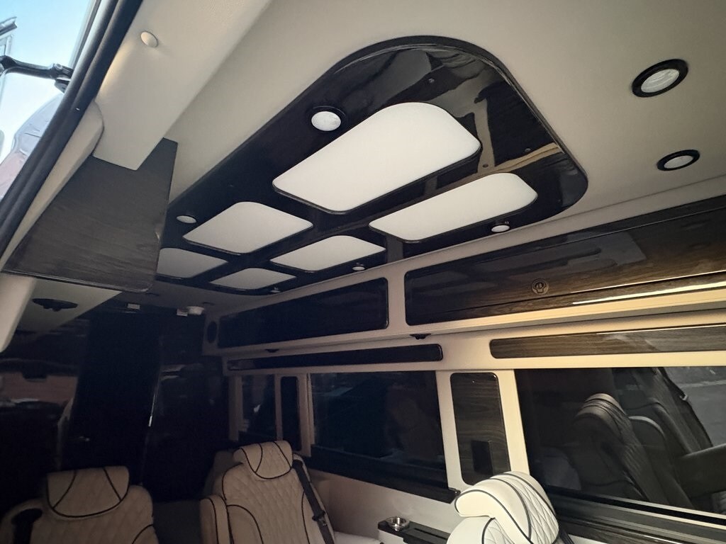 2024 MERCEDES-BENZ SPRINTER - Image 37