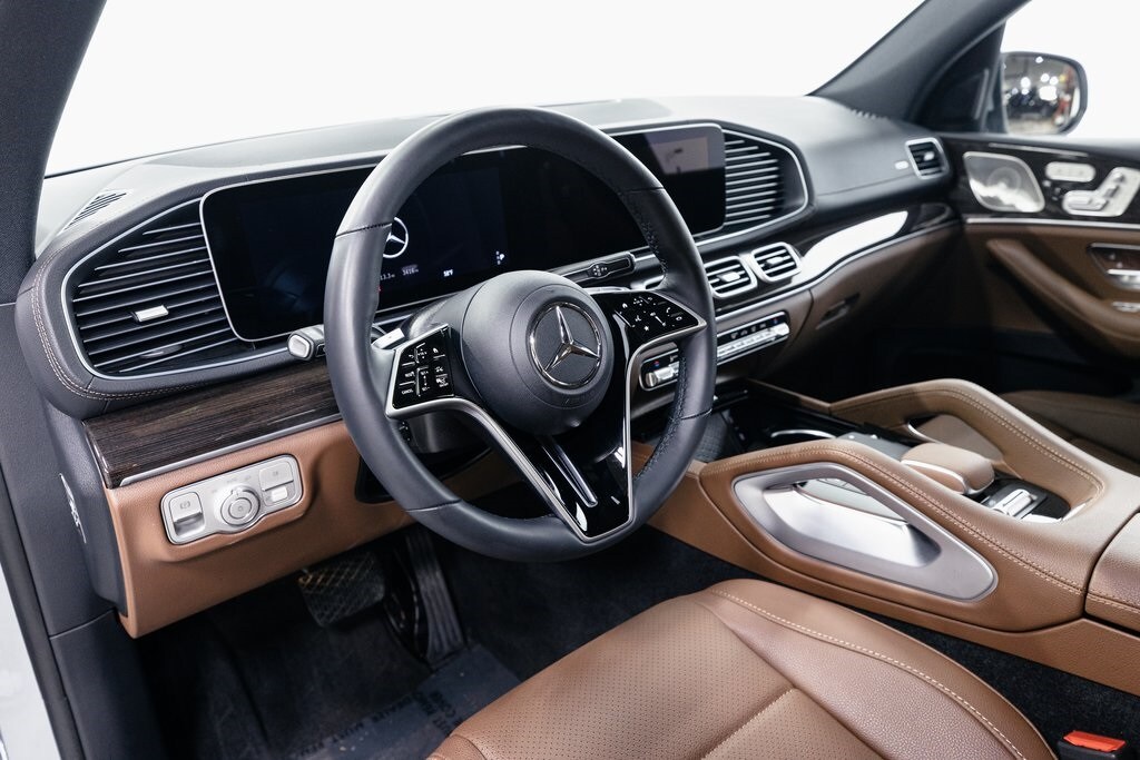 2026 MERCEDES-BENZ GLS-CLASS - Image 9