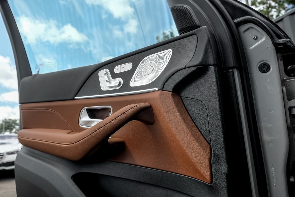 2026 MERCEDES-BENZ GLE-CLASS - Image 12