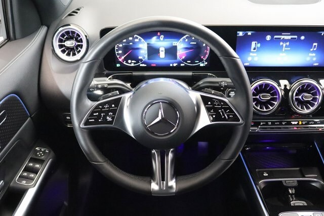 2025 Mercedes Benz GLA 250 4MATIC photo 3
