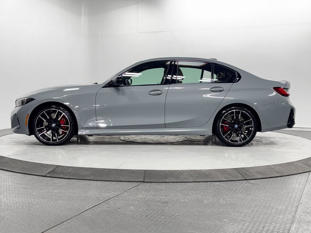 2024 BMW 340I - Image 4