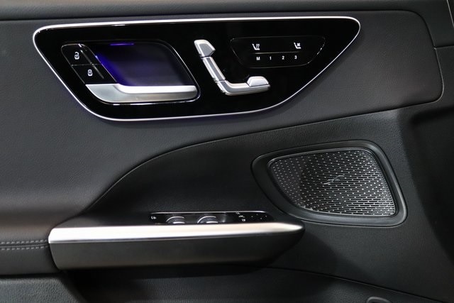 2025 MERCEDES-BENZ C-CLASS - Image 3