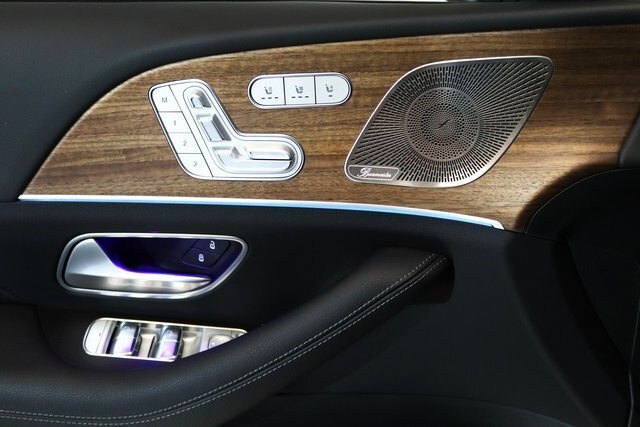 2025 Mercedes Benz GLE 350 4MATIC photo 3