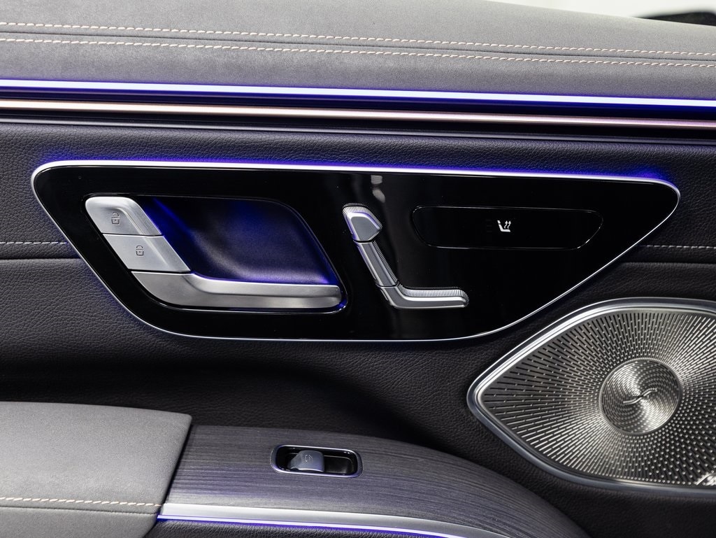 2023 MERCEDES-BENZ EQS-CLASS SUV - Image 29