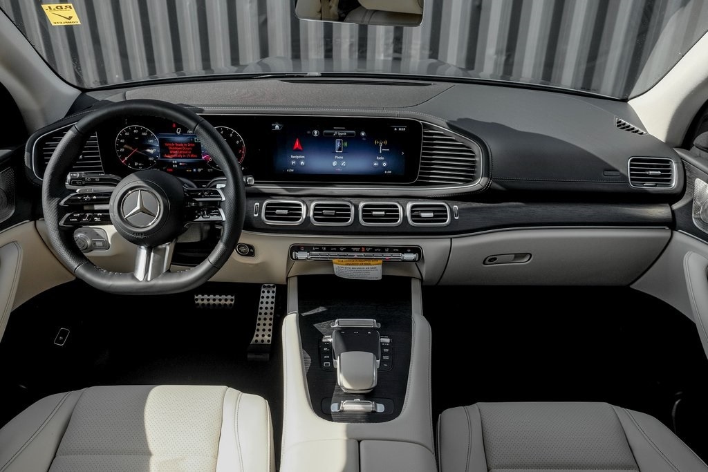2026 MERCEDES-BENZ GLS-CLASS - Image 23