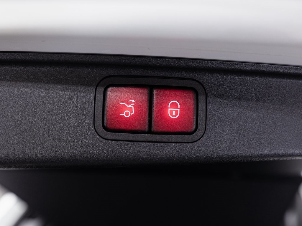 2024 MERCEDES-BENZ AMG GT - Image 34