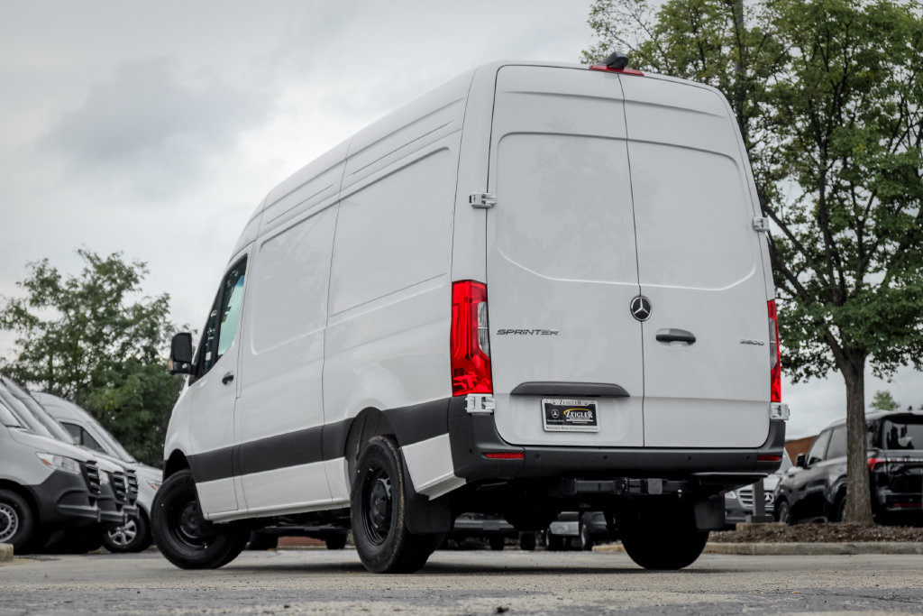 New 2026 Mercedes-Benz Sprinter 2500 Standard Roof 4-Cyl Diesel Cargo Van