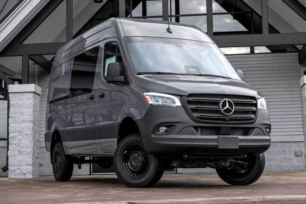 New 2026 Mercedes-Benz Sprinter 2500 Standard Roof 4-Cyl Diesel HO Van Cargo Van