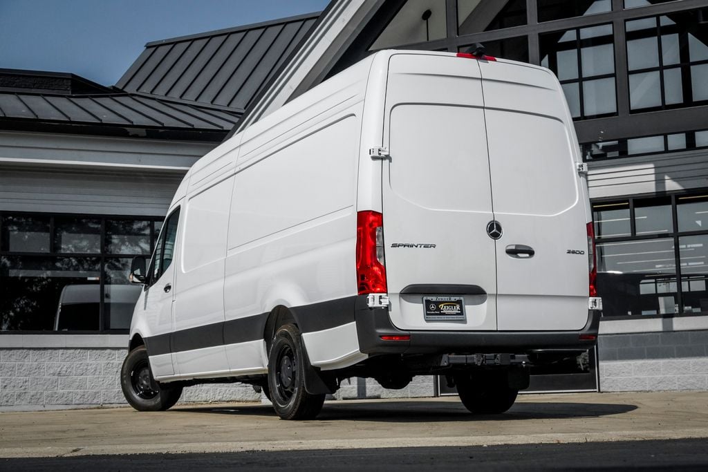 New 2026 Mercedes-Benz Sprinter 2500 High Roof 4-Cyl Diesel