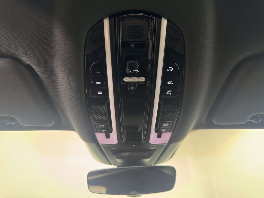 2023 PORSCHE CAYENNE - Image 22