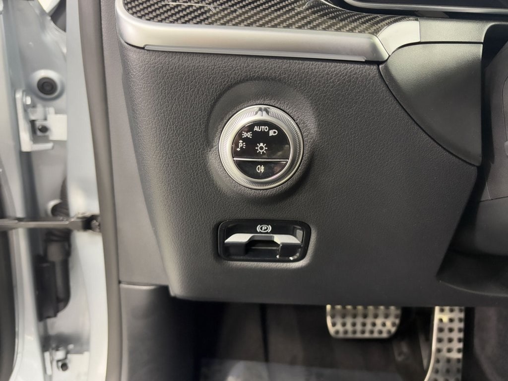 2024 MERCEDES-BENZ C-CLASS - Image 11