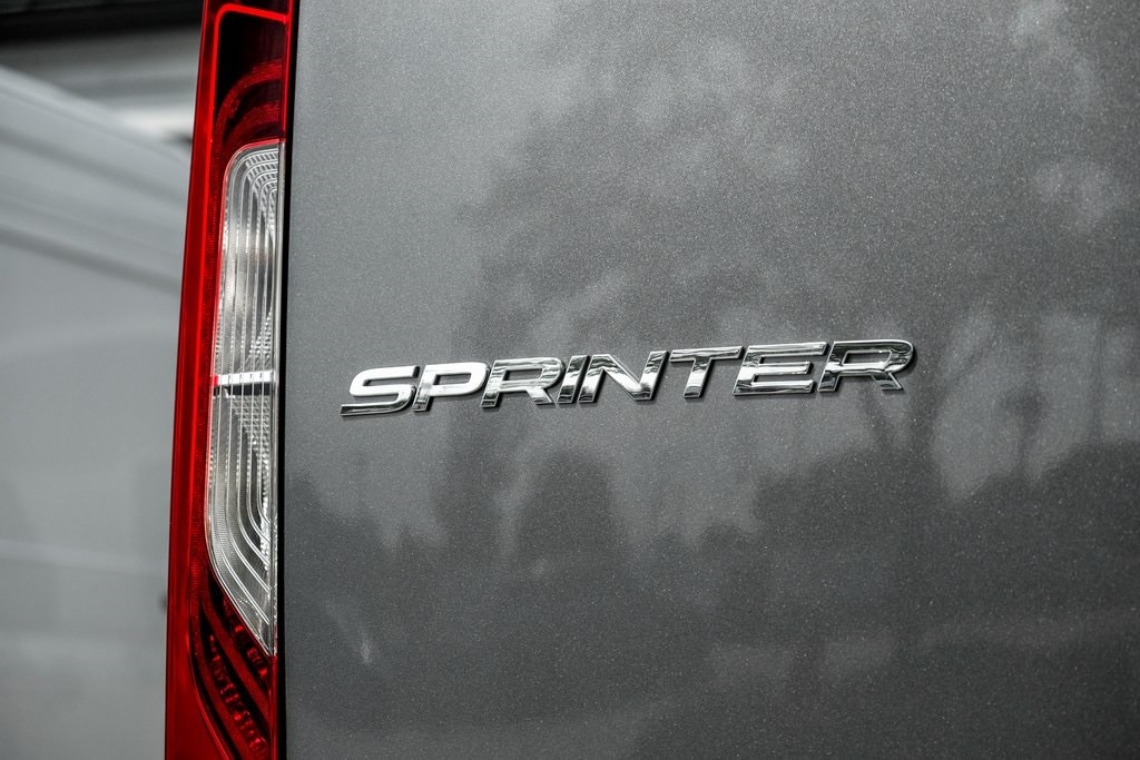 2025 MERCEDES-BENZ SPRINTER - Image 9