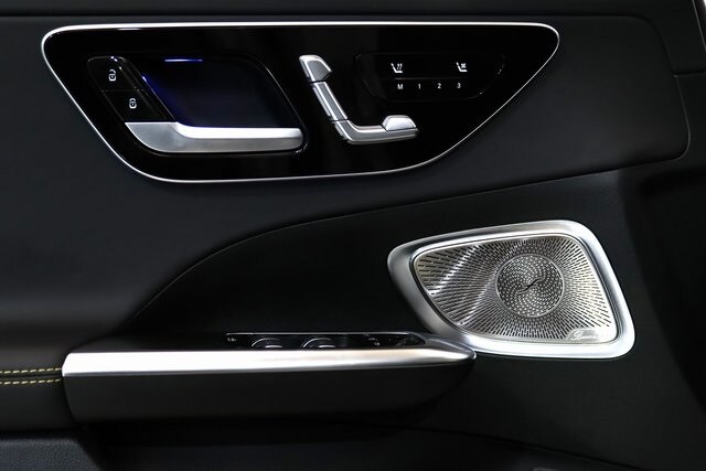 2024 Mercedes Benz C 63 S AMG photo 3