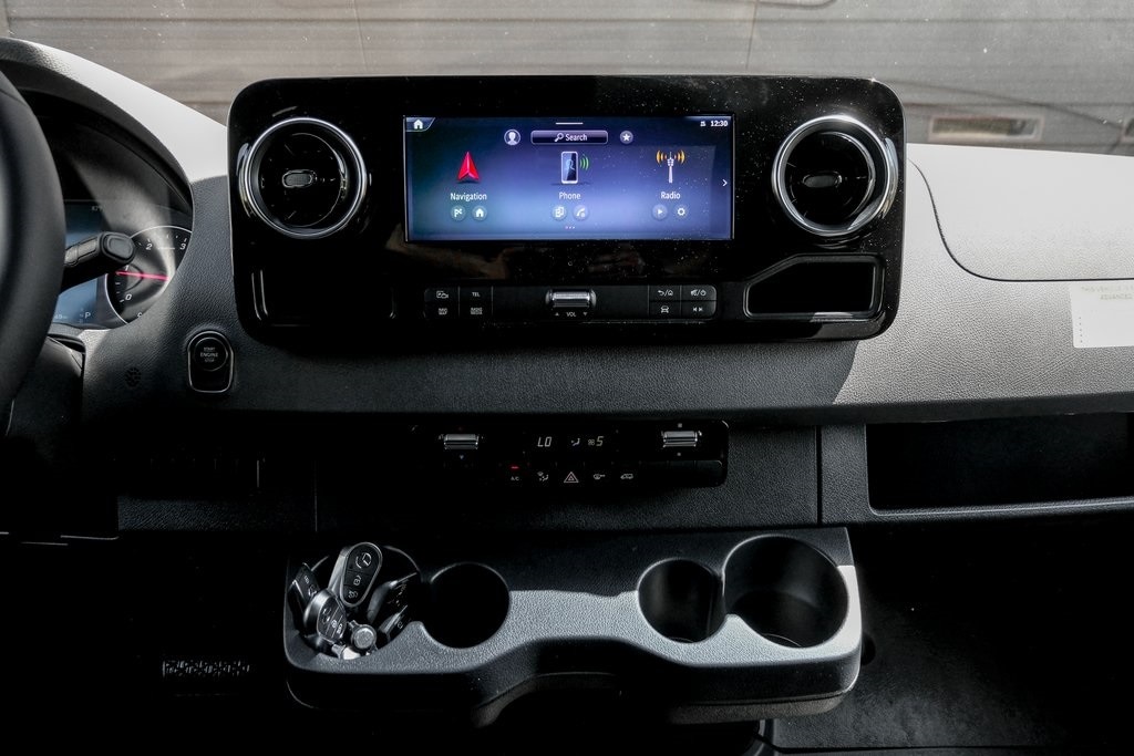 2025 MERCEDES-BENZ SPRINTER - Image 19