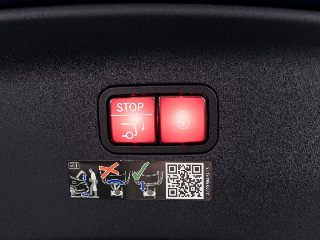 2022 MERCEDES-BENZ AMG GT - Image 31