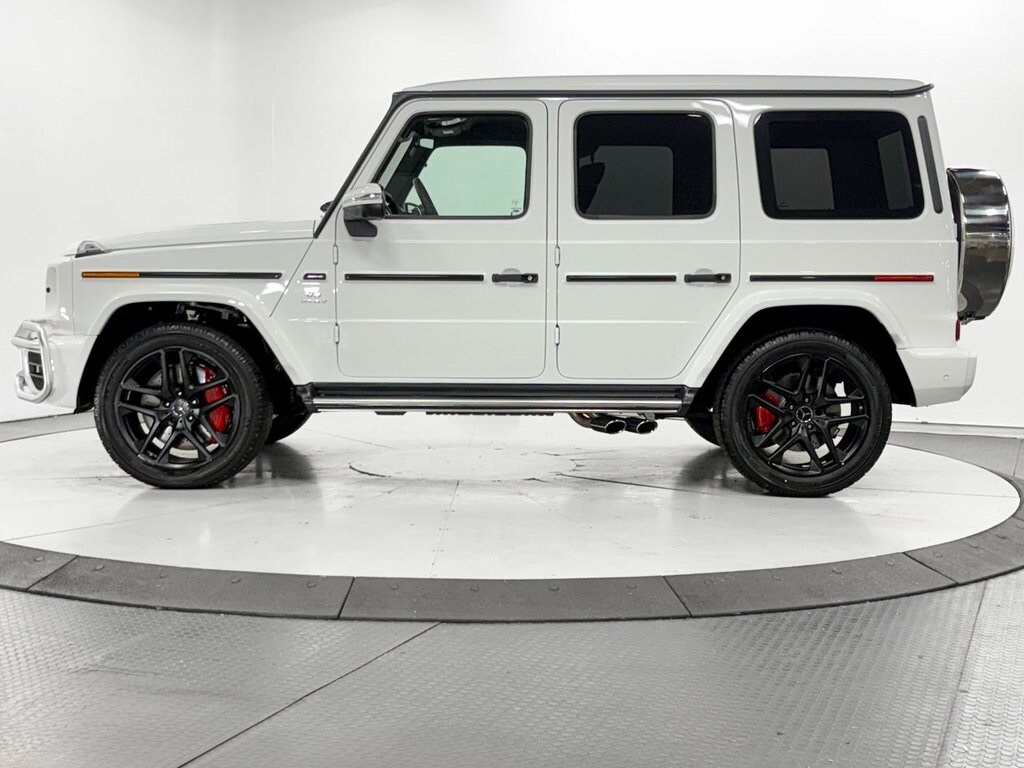 2024 Mercedes Benz G 63 photo 4