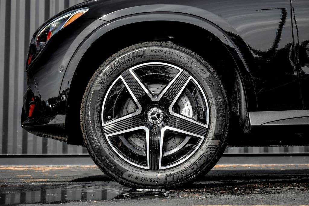 New 2027 Mercedes-Benz GLC 300 4MATIC SUV