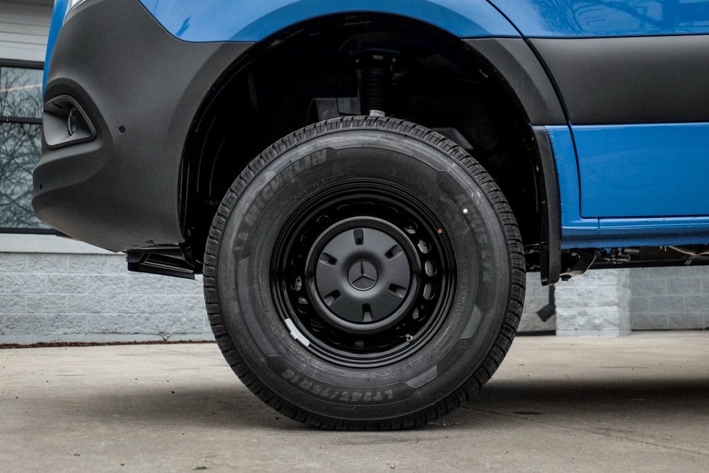 2025 MERCEDES-BENZ SPRINTER - Image 4