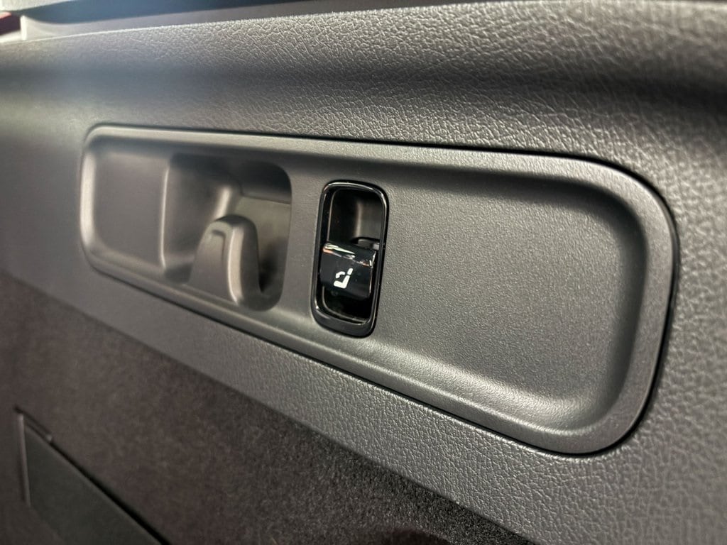 2024 MERCEDES-BENZ GLC-CLASS - Image 33