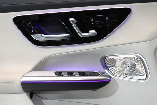 2025 MERCEDES-BENZ GLC-CLASS - Image 3