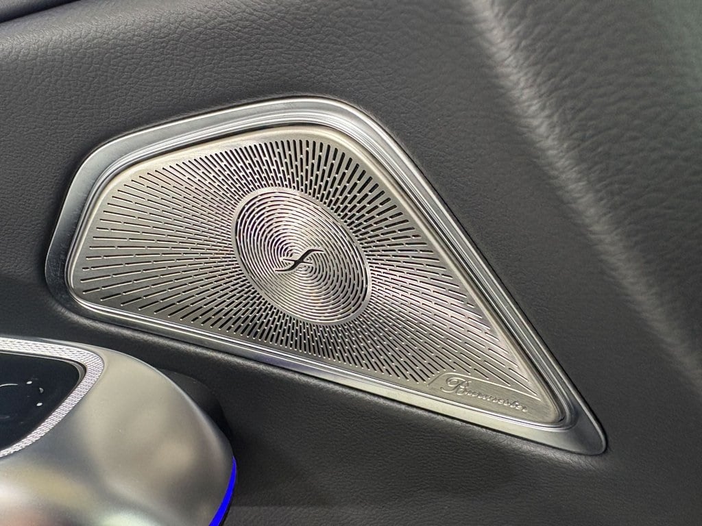 2025 MERCEDES-BENZ E-CLASS - Image 8