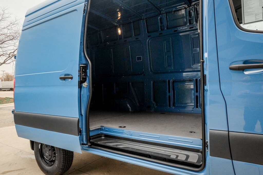 2025 MERCEDES-BENZ SPRINTER - Image 10