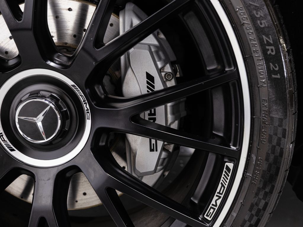 2025 MERCEDES-BENZ E-CLASS - Image 37