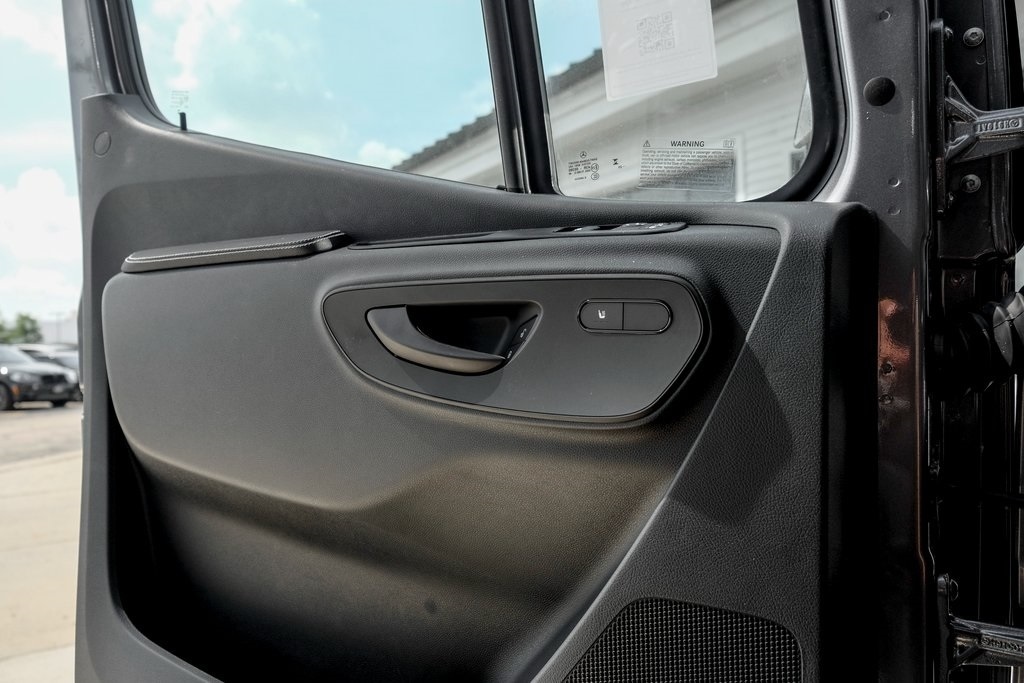 2025 MERCEDES-BENZ SPRINTER - Image 14